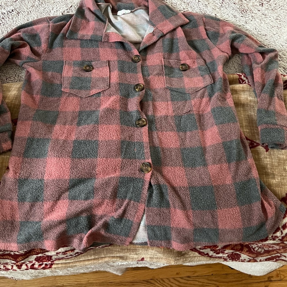 Fantastic fawn plaid  shacket